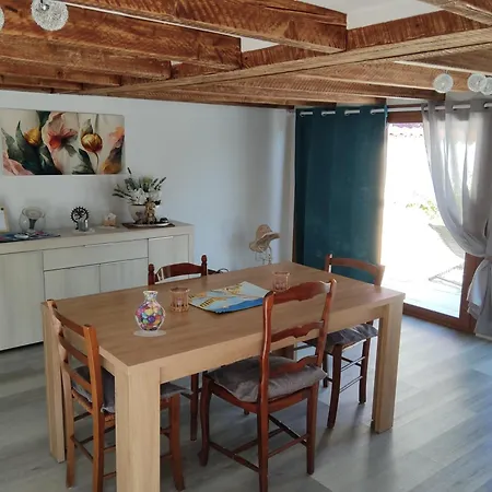 Bed & Breakfast D'hotes A *